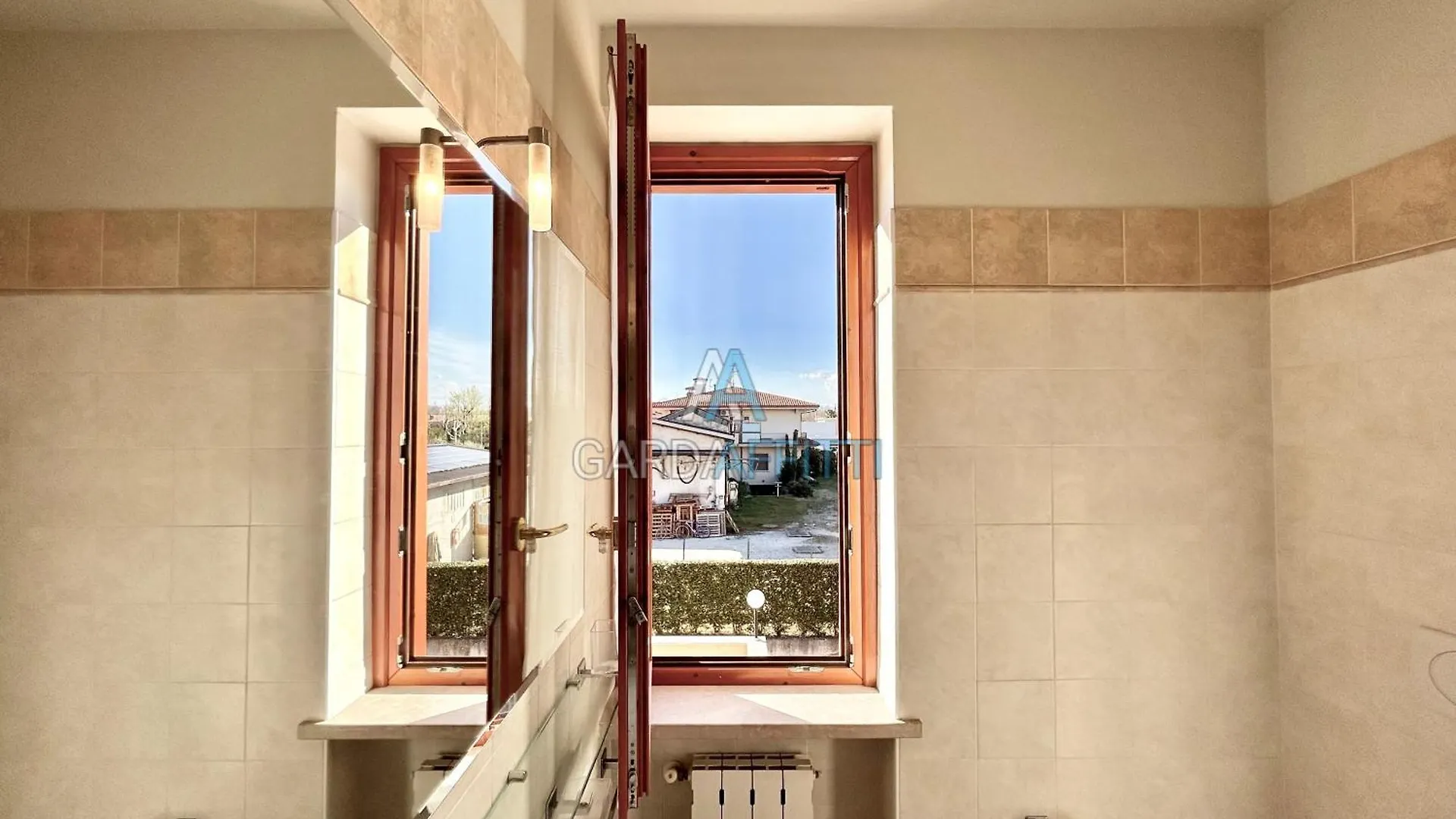 Twins Apartment - 200M Dal Lago Di Garda Con Piscina Sirmione